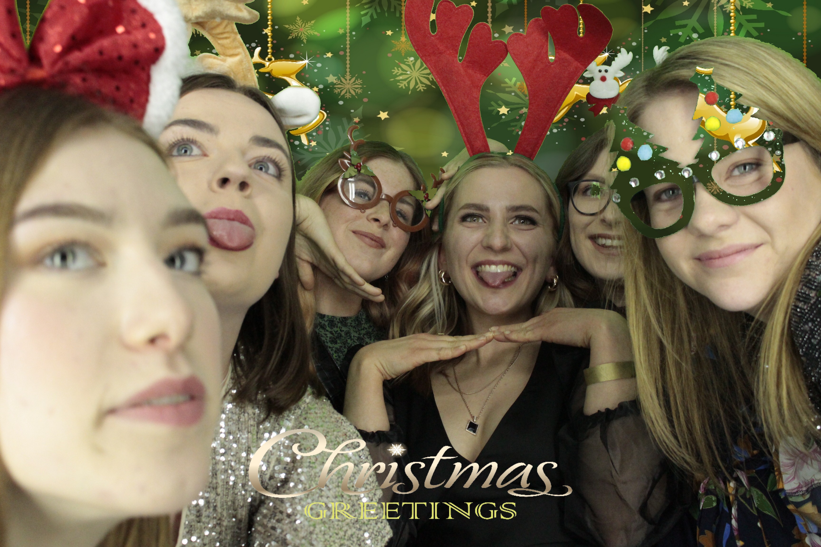 Waitrose Christmas Party 2019 | View more photos from the event at gallery.myphotoboothexperience.co.uk/u/MyPhotoBoothExperienceLtd/Waitrose-Christmas-Party-2019